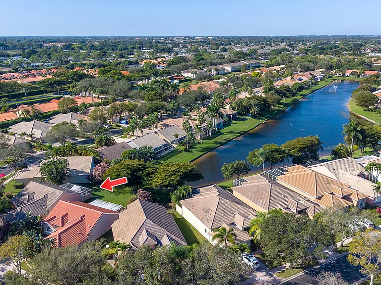 5260 Grande Palm Cir — Photo 44