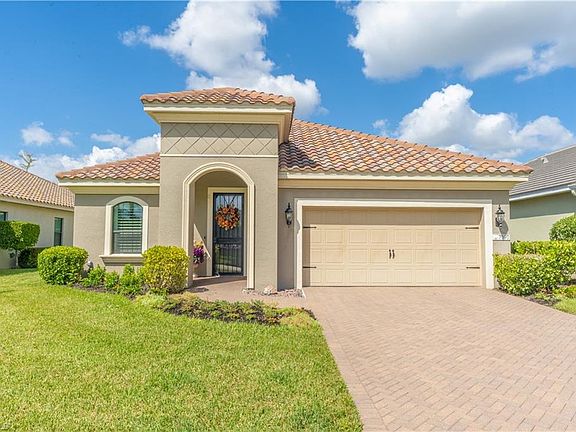 2nd image of 7590 Cypress Walk DR