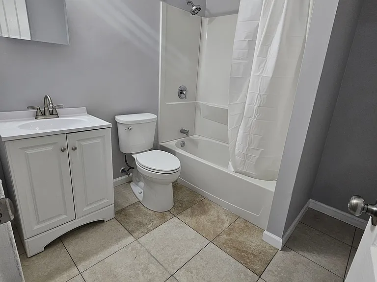 36 Hill St #1 — Photo 8