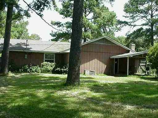 2nd image of 117 Benton Rd