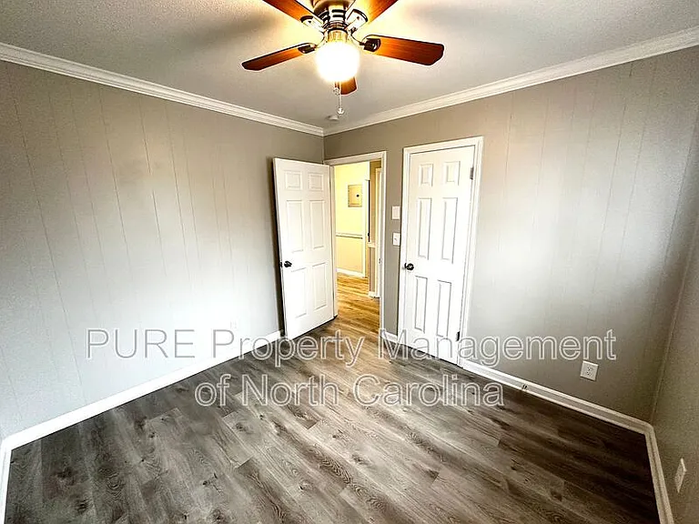 1414 White St — Photo 22