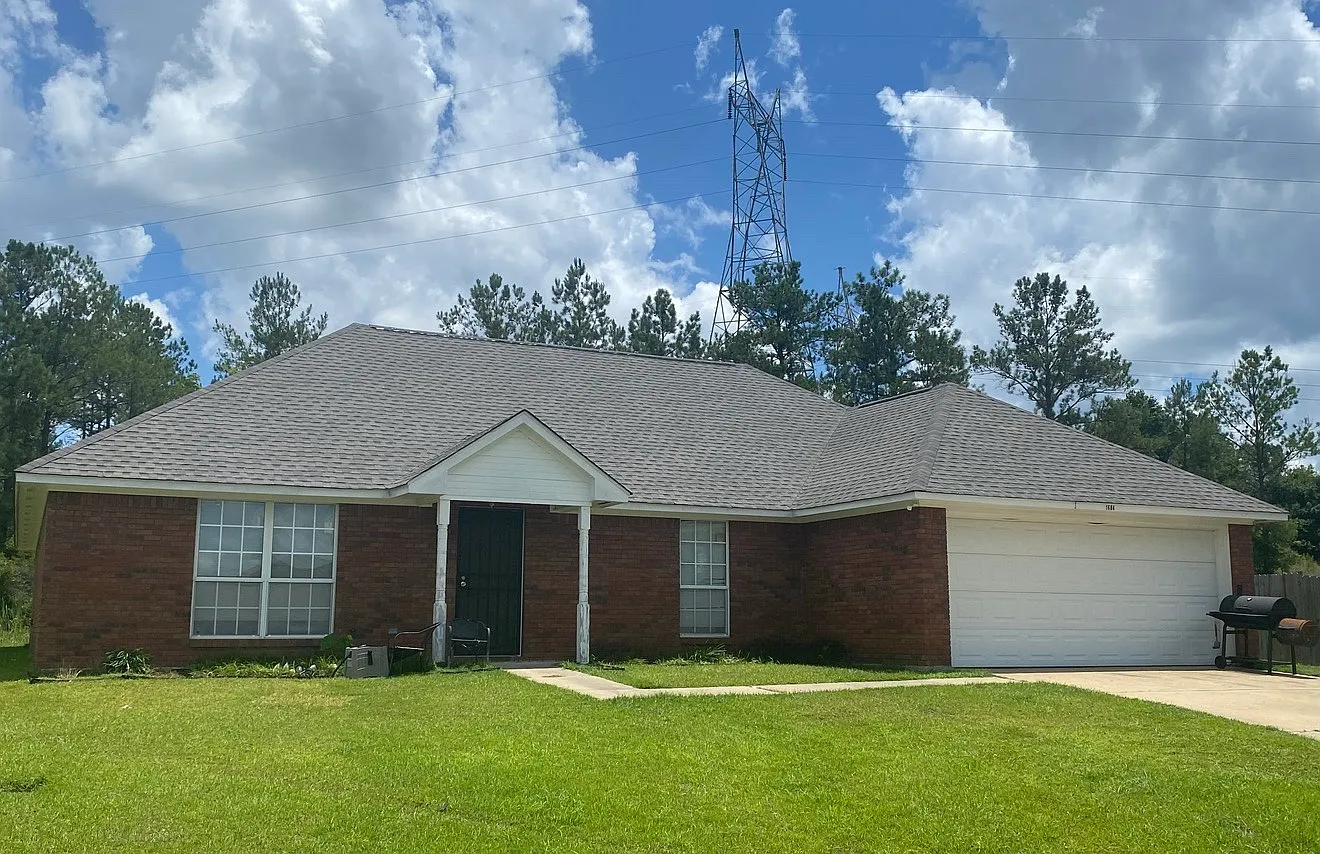 3 bed, 1863 sqft, $1,500 — Photo 1