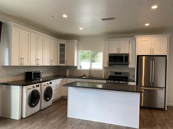 14646 Covello St, Van Nuys, CA 91405