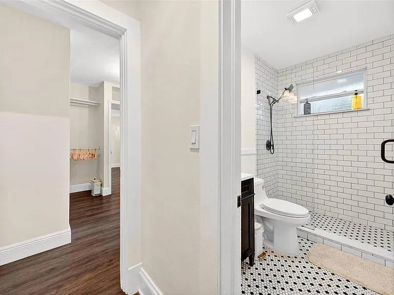 1099 Grove Ave — Photo 50