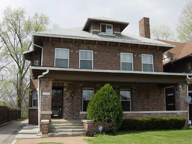 1st image of 2730 N Sutherland Ave