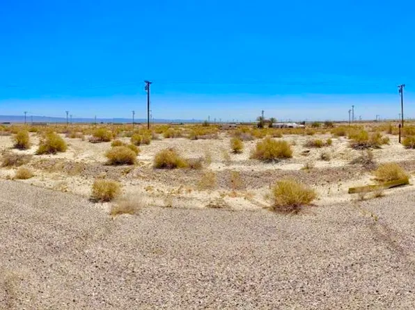 2164 Columbia Ave, Thermal, CA 92274