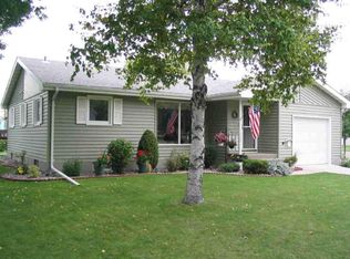 129 Euclid Ave, Crookston, MN 56716