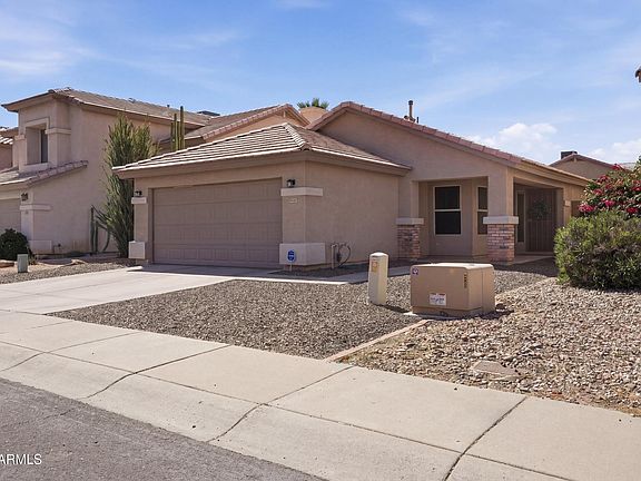 5th image of 4045 E COOLBROOK Avenue