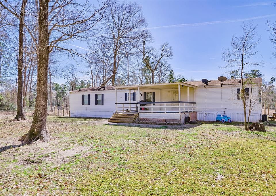 1st image of 15462 Franklin Dr