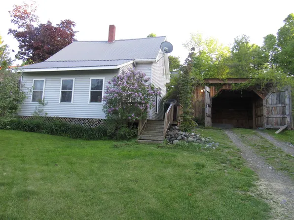 77 Maple Street, Orleans, VT 05860