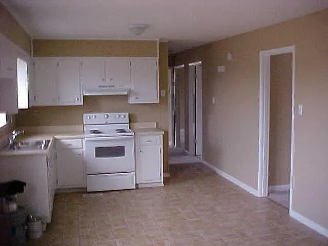 514 Walker Rd SW — Photo 19