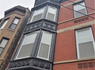 1534 N Sedgwick St #2, Chicago, IL 60610