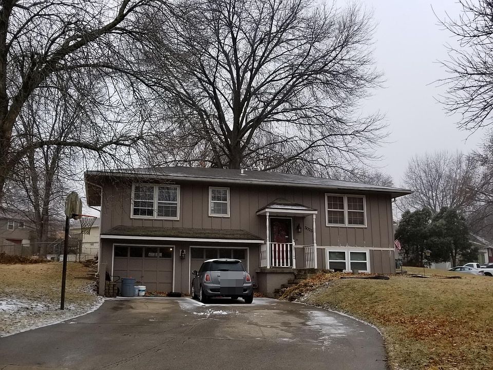 1st image of 3023 S Elmira Ct