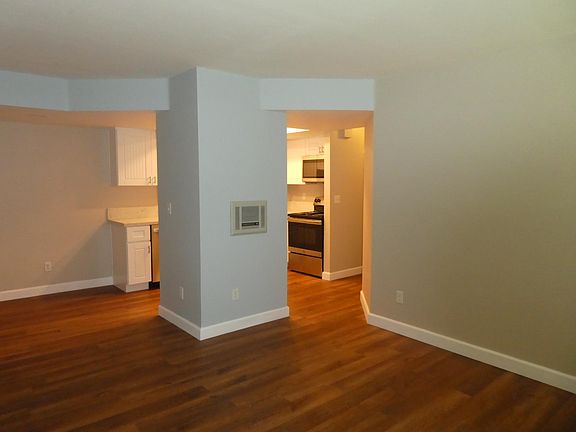 4th image of 1676 Chalcedony St APT 1
