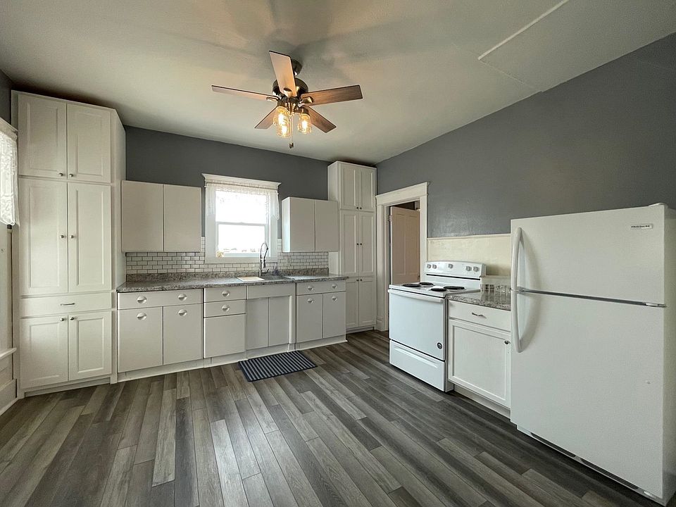 13500 W Wood River Rd, Wood River, NE 68883 Zillow