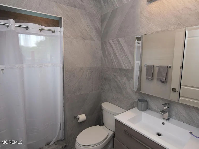 229 Lockwood Ave #WINTER — Photo 14