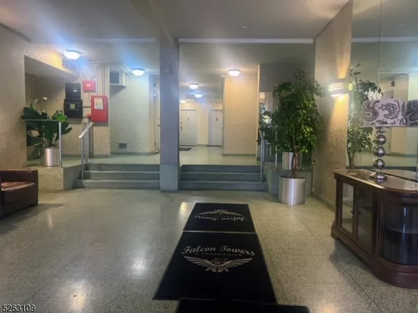 276 Prospect St #4E, East Orange City, NJ 07017