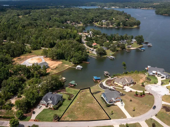 2 Proctor Cir, Waterloo, SC 29384