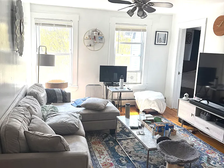 237 Western Ave #3 — Photo 1