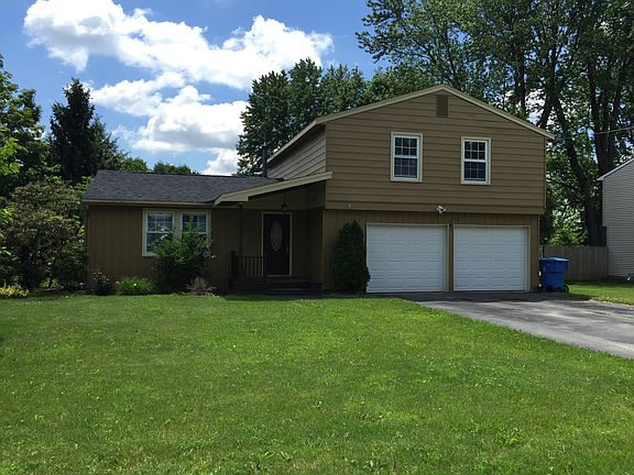 2nd image of 13 Clarion Dr