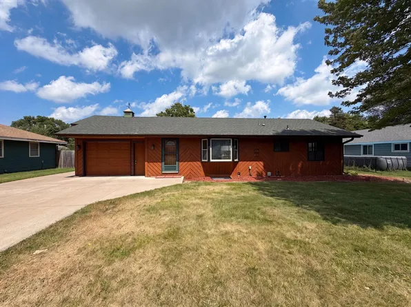 11353 N Heights Dr NW, Coon Rapids, MN 55433