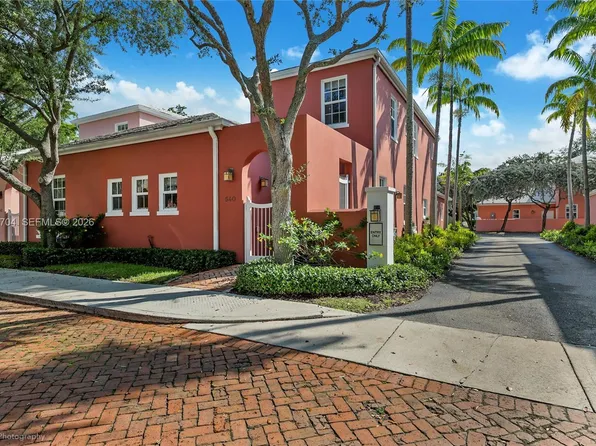 540 Loretto Ave #19, Coral Gables, FL 33146