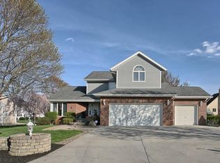 233 Tree Ln, Duncansville, PA 16635