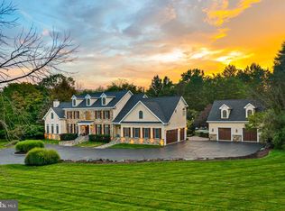 825 Oak Tree Rd, Kennett Square, PA 19348