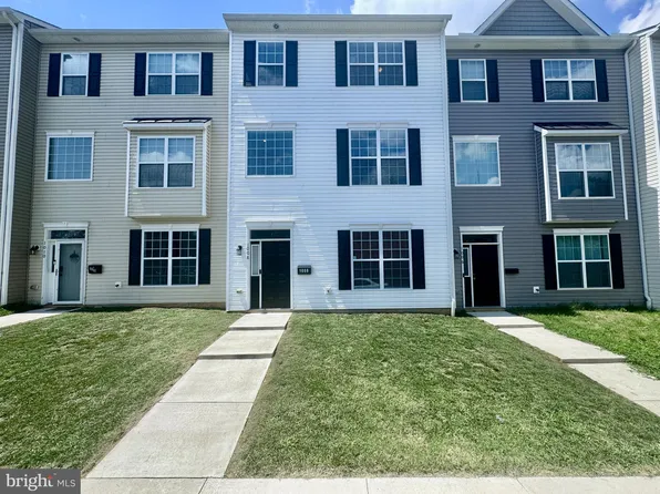 1008 Wicklow Dr, Fredericksburg, VA 22401