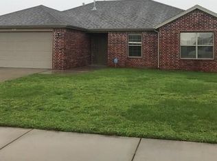 301 Aster St, Centerton, AR 72719