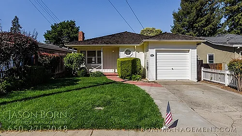 1351 Chestnut St Photo 1