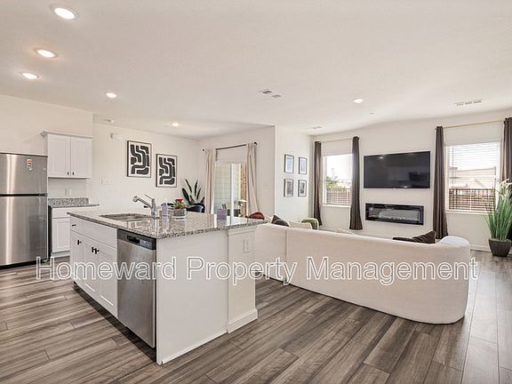 4th image of 237 Berthe Ct