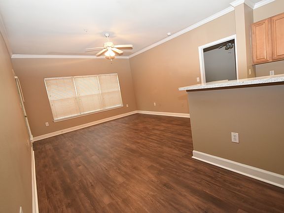 3rd image of 18501 Bridle Club Dr