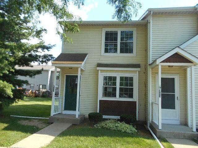 1st image of 915 Soramill Ln