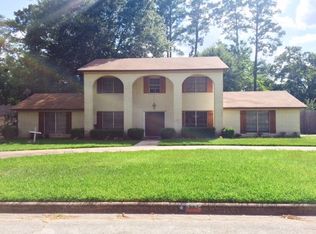 303 Trailwood Cir, Lufkin, TX 75904