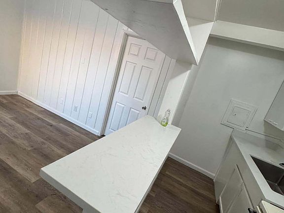 5th image of 312 W Cleveland Ave APT 9