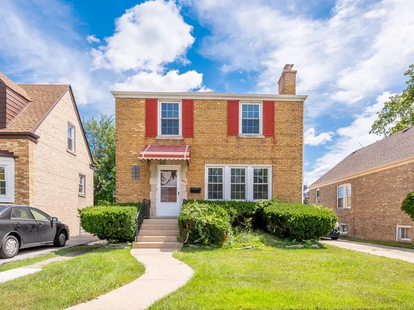 353 Bellwood Ave, Bellwood, IL 60104