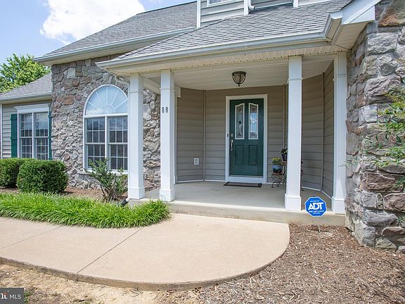 5th image of 80 Carlisle Ct