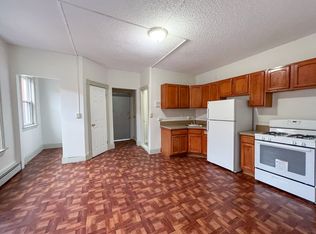 35-37 Bond St #3E, Hartford, CT 06114