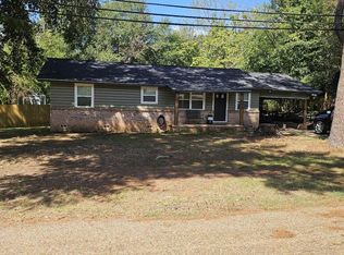 913 5th St, Cushing, TX 75760