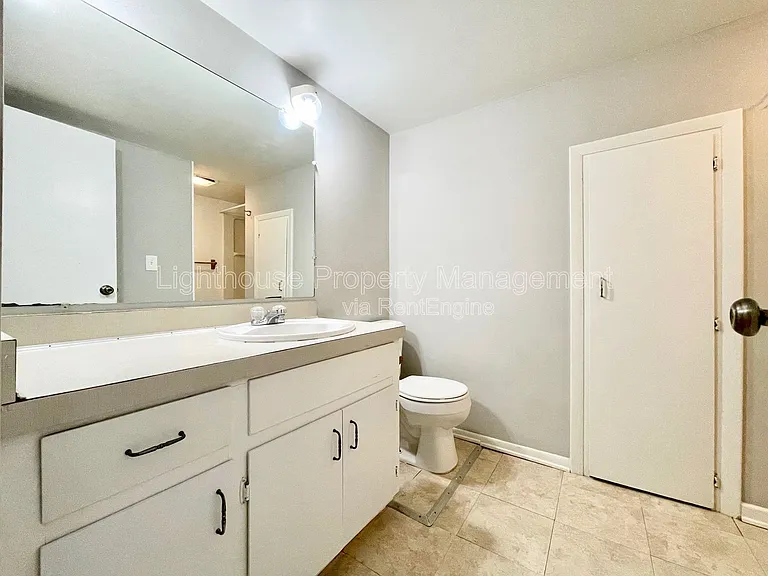 3580 Marine St SW #1 — Photo 10