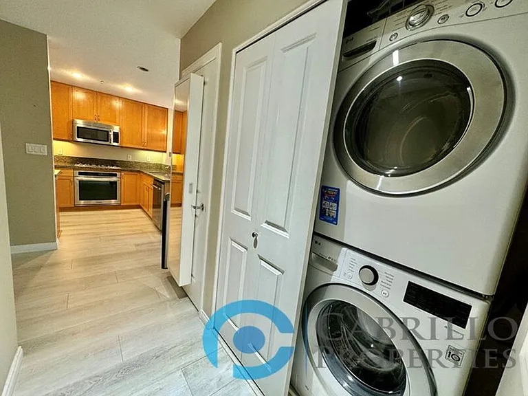 850 Beech St #504 — Photo 19