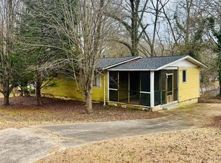 1101 Isa Dr SE, Atlanta, GA 30315