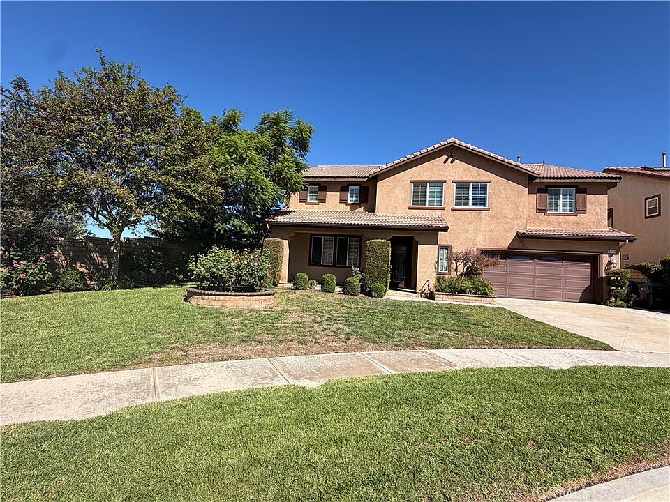 1st image of 1091 Benedict Cir