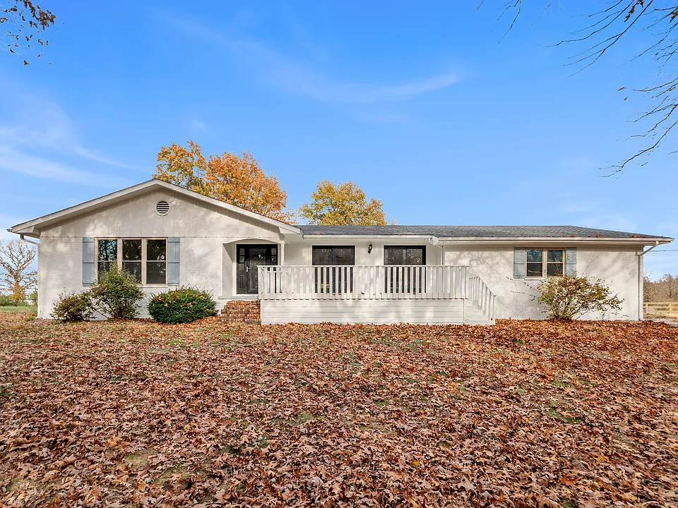 20864 Highway 16 E