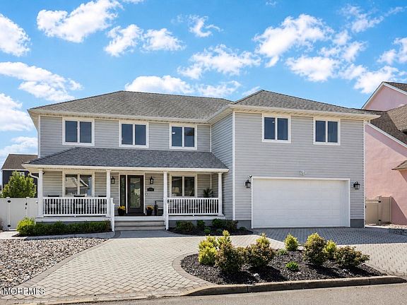 4th image of 3324 Long Point Drive