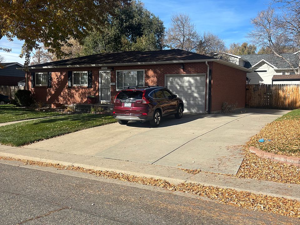 1st image of 10753 W 69th Pl