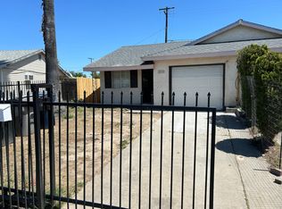 390 Lindley Dr, Sacramento, CA 95815