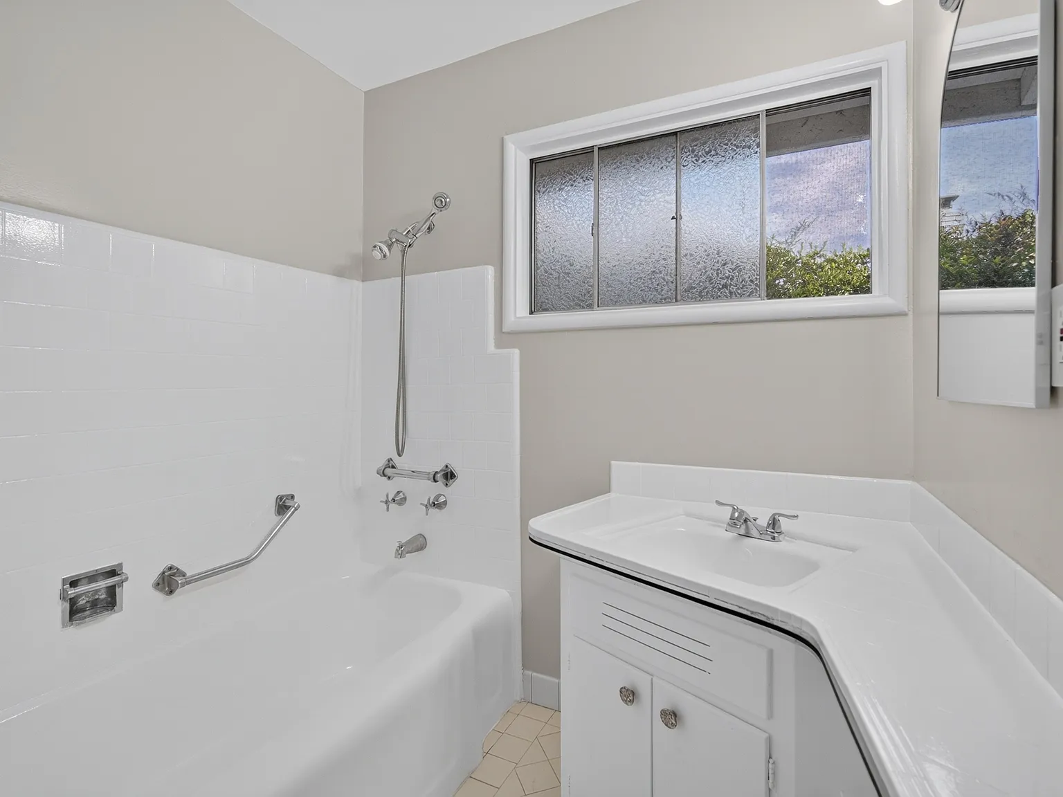 158 Walter Hays Drive - 1 — Photo 2