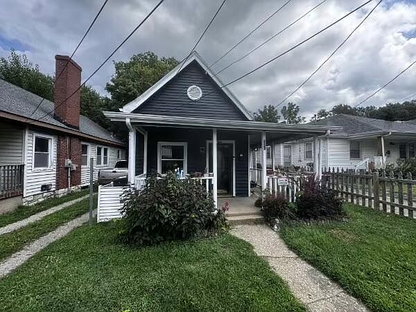 1st image of 171 Arceme Ave
